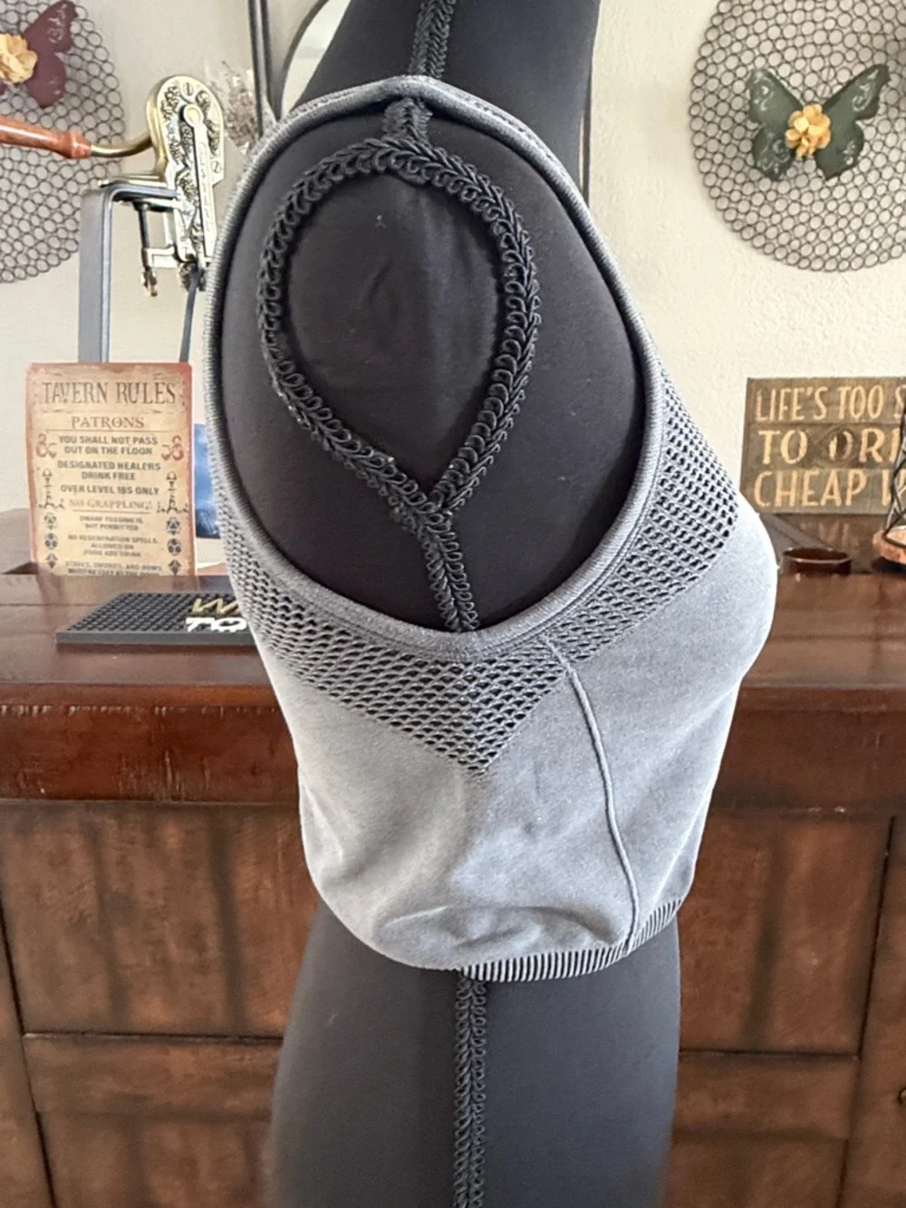 Splendid Gray Mesh-Panel Cropped Tank - Picture 5 of 5